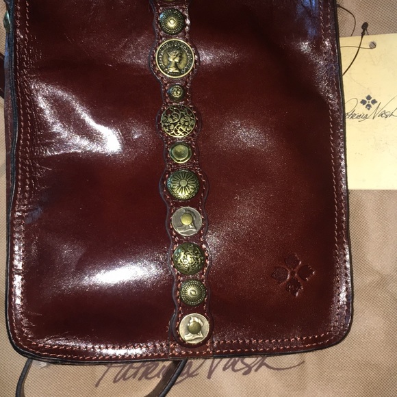 Patricia Nash leather purse - Picture 1 of 3